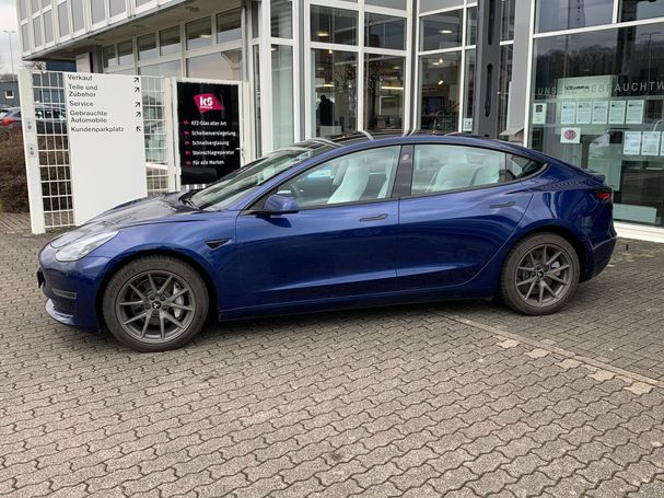 Tesla Model 3 Long Range AWD 366 kW image number 3