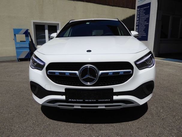 Mercedes-Benz GLA 200 d 4Matic 110 kW image number 3