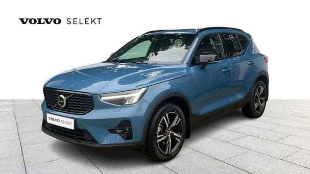 Volvo XC40 B3 Plus Dark 120 kW image number 1