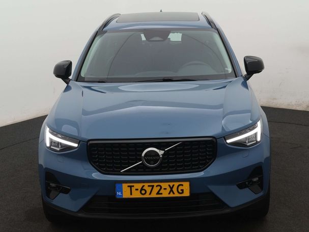 Volvo XC40 B3 Plus Dark 120 kW image number 8