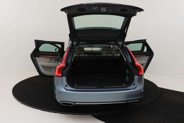 Volvo V90 T8 AWD 287 kW image number 18