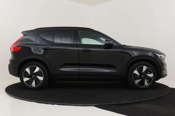 Volvo XC40 Single Motor Extended Range Ultimate 185 kW image number 13