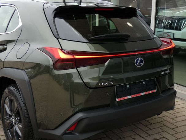 Lexus UX 250h 135 kW image number 6