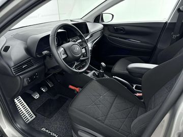 Car image 30