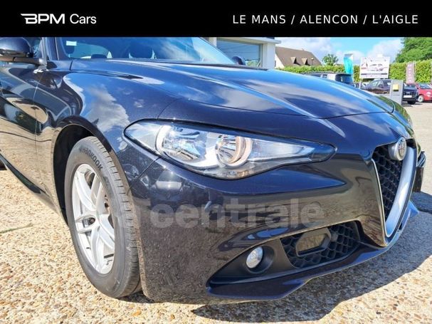 Alfa Romeo Giulia 2.2 AT8 Business 118 kW image number 14