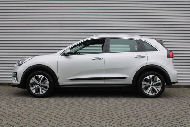 Kia Niro e 64 kWh 150 kW image number 7