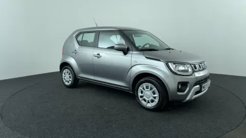 Car image 3