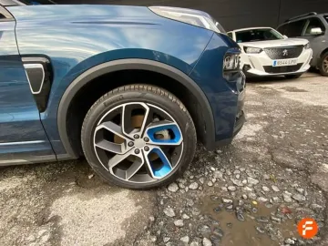 Car image 37