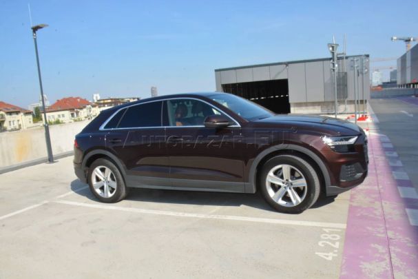 Audi Q8 50 TDI quattro 210 kW image number 14