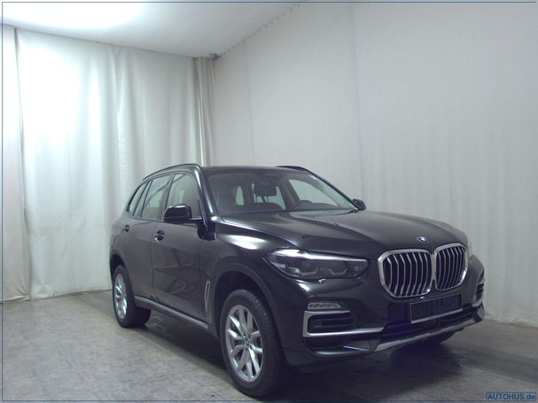 BMW X5 xDrive30d 210 kW image number 2