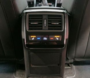 Car image 36