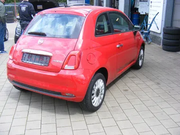 Car image 5