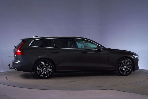 Volvo V60 T8 R AWD Recharge 288 kW image number 35