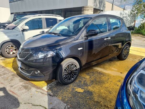 Lancia Ypsilon 51 kW image number 1