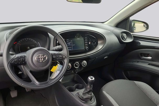 Toyota Aygo X 1.0 VVT-i 53 kW image number 12