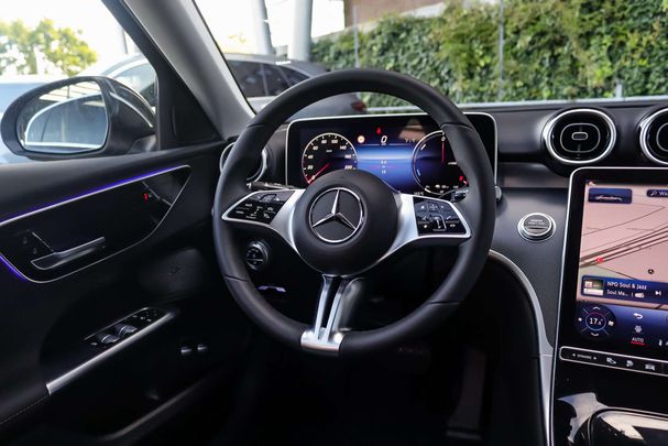 Mercedes-Benz C 300 e Line 230 kW image number 22