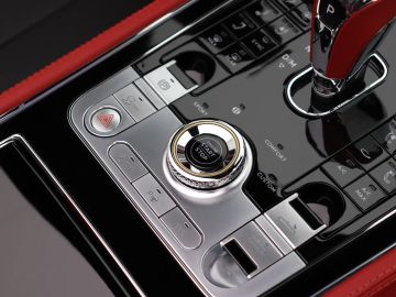 Car image 43