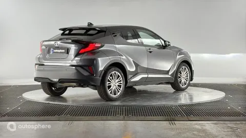 Car image 5