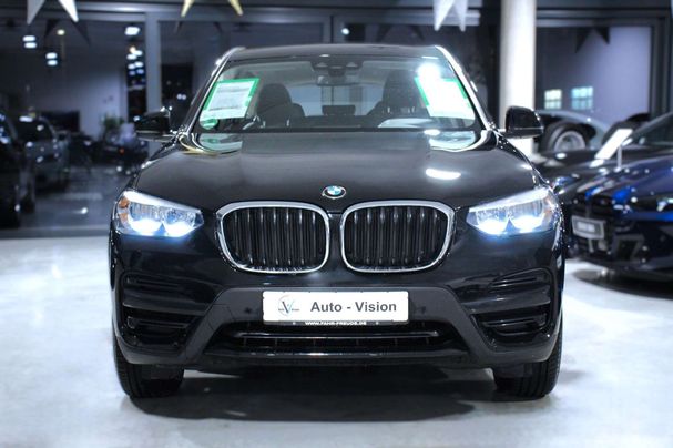 BMW X3 xDrive20d Advantage 140 kW image number 4