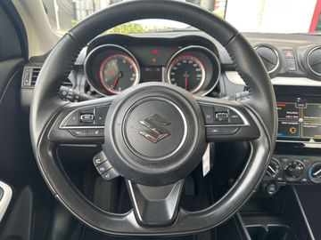 Car image 25