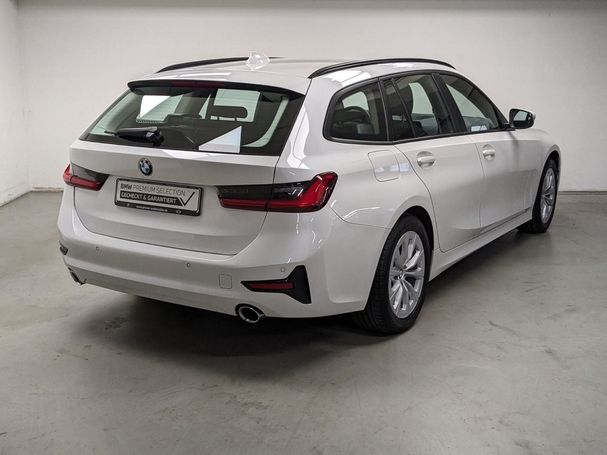 BMW 320d Touring 140 kW image number 4