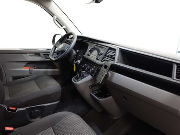 Car image 38