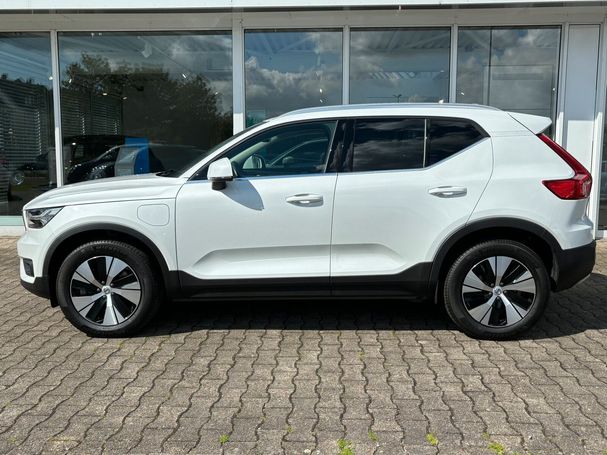 Volvo XC40 T4 Inscription Expression 155 kW image number 5