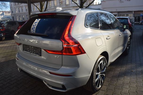 Volvo XC60 B4 145 kW image number 6