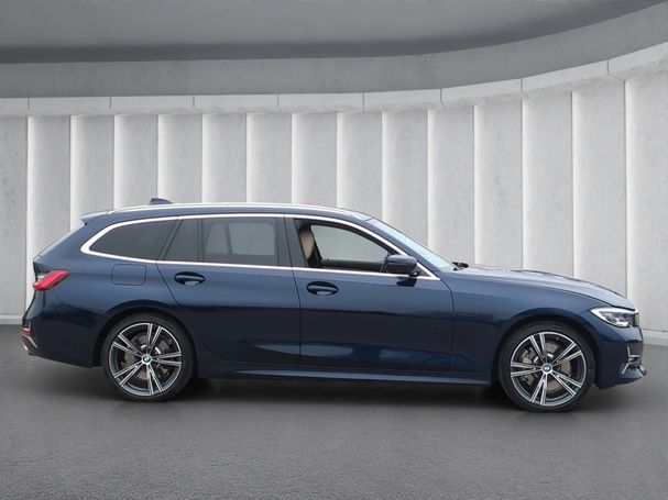 BMW 330 Touring xDrive 185 kW image number 2