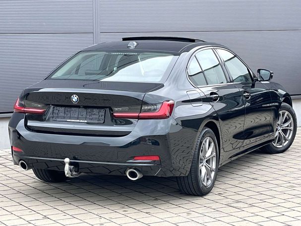 BMW 320i xDrive 135 kW image number 10