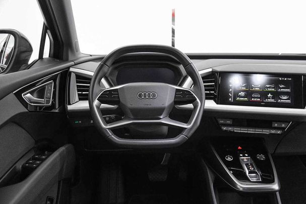 Audi Q4 40 e-tron S-line 150 kW image number 9