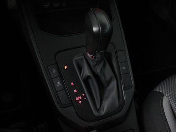 Car image 30