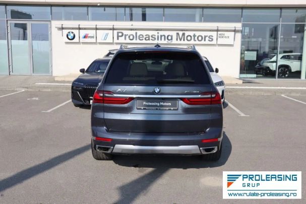 BMW X7 xDrive 250 kW image number 3