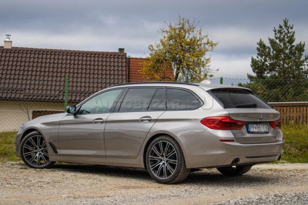 BMW 530d Touring xDrive 195 kW image number 6