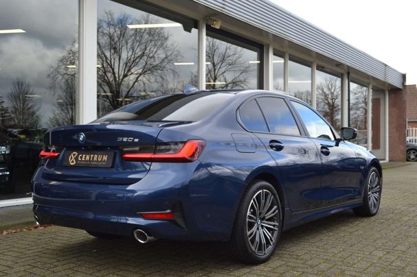 BMW 320 e M Sport 150 kW image number 3