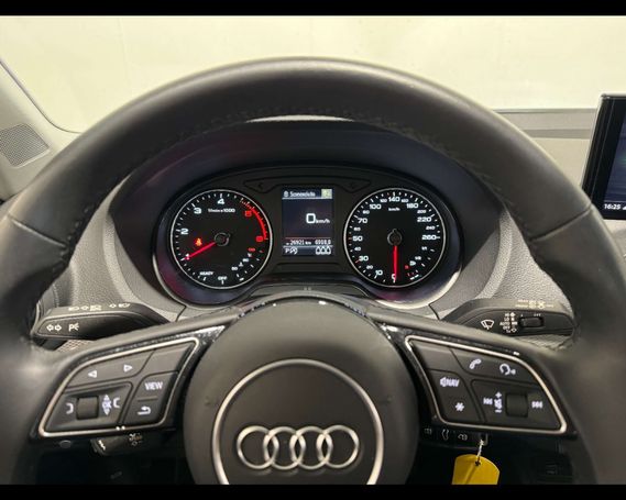 Audi Q2 30 TDI S tronic S-line 85 kW image number 3