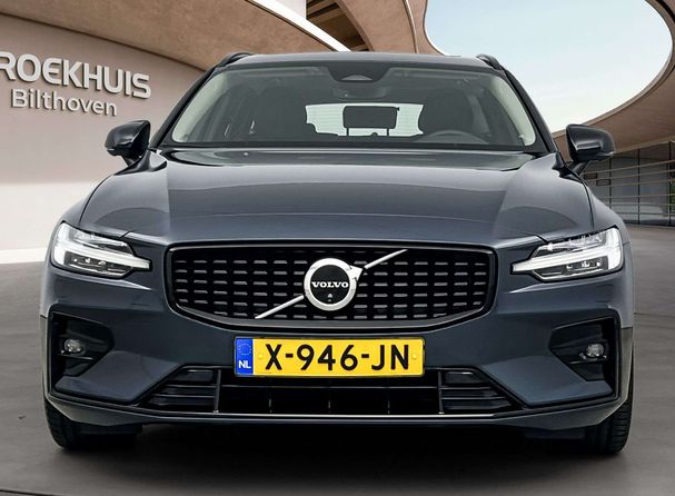 Volvo V60 Plus 130 kW image number 6