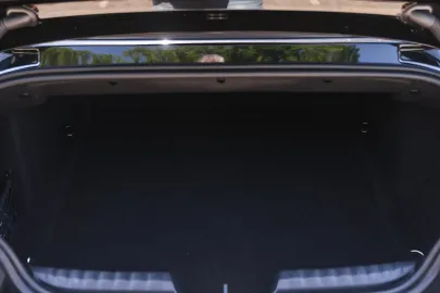 Car image 34