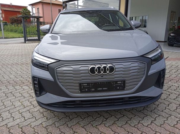 Audi Q4 35 e-tron 125 kW image number 7