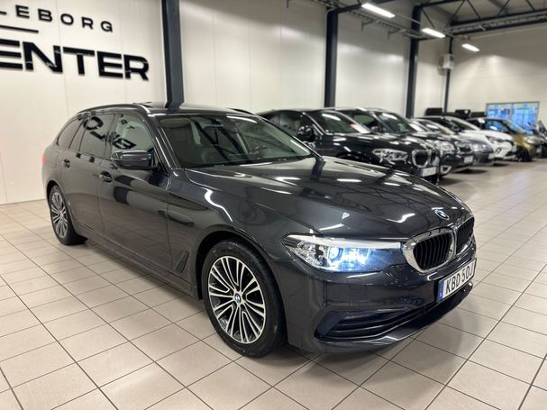 BMW 520d Touring xDrive Sport Line 140 kW image number 4