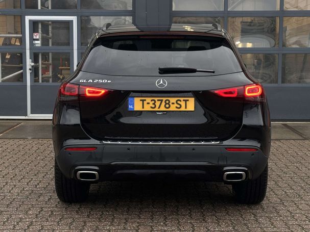 Mercedes-Benz GLA 250 e 160 kW image number 8