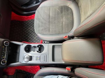 Car image 31