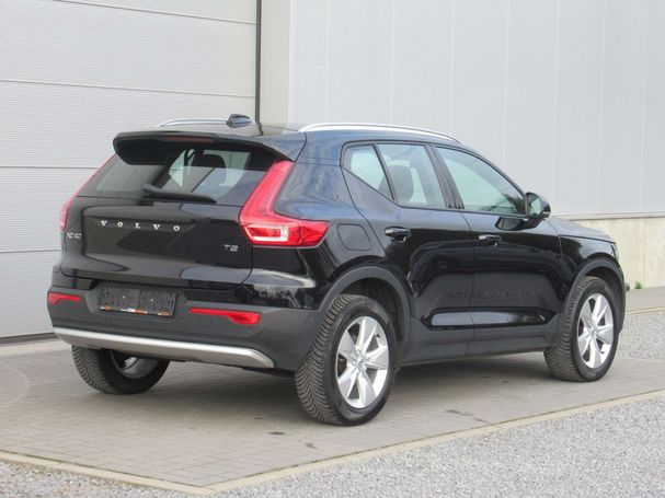 Volvo XC40 T2 95 kW image number 3