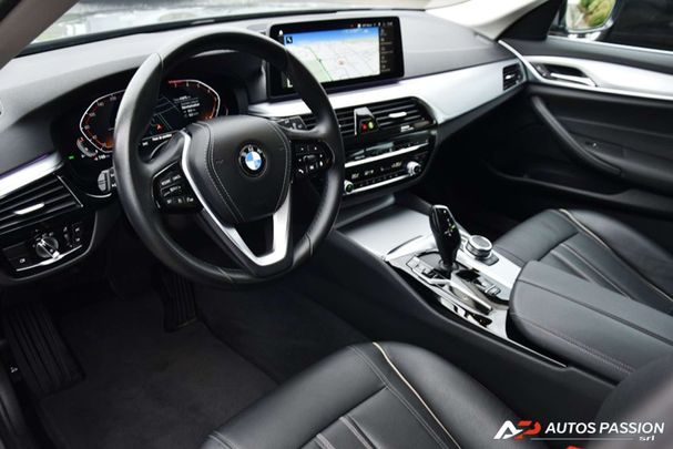 BMW 520i Touring 120 kW image number 23