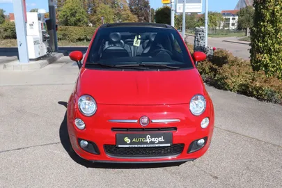 Car image 5