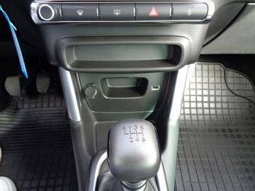 Car image 22