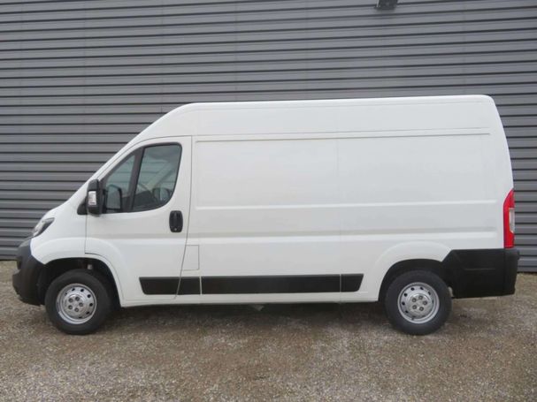 Peugeot Boxer HDi 333 L2H2 Premium 96 kW image number 2