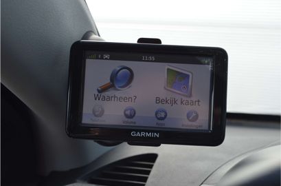 Car image 37