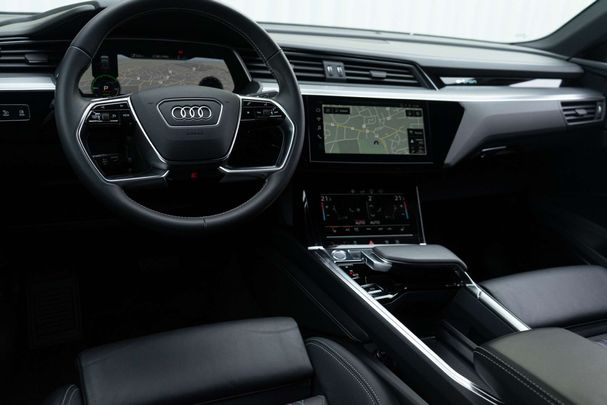 Audi e-tron 50 quattro S-line Sportback 230 kW image number 6