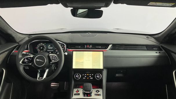 Jaguar F-Pace AWD SVR 405 kW image number 7